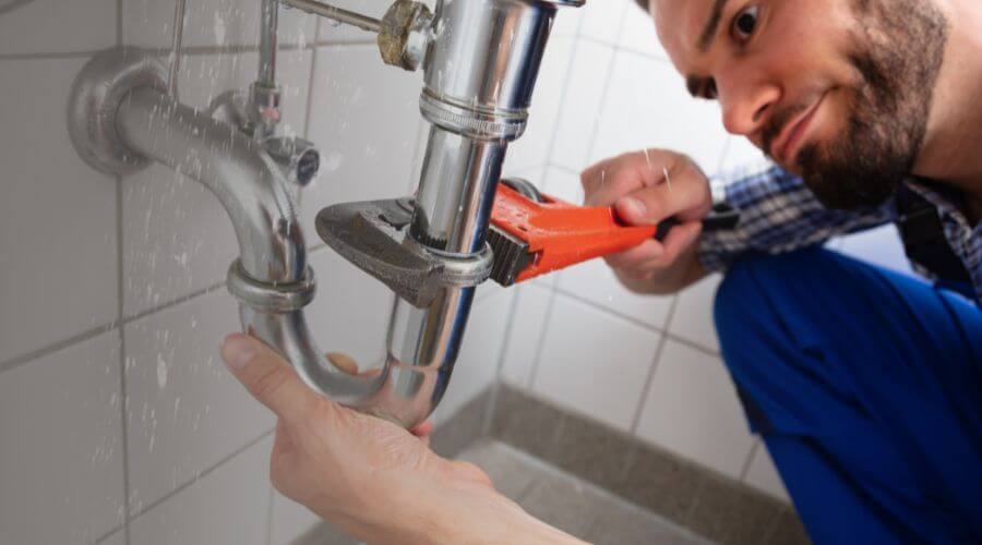 Professional same day plumber services in Corning, IA